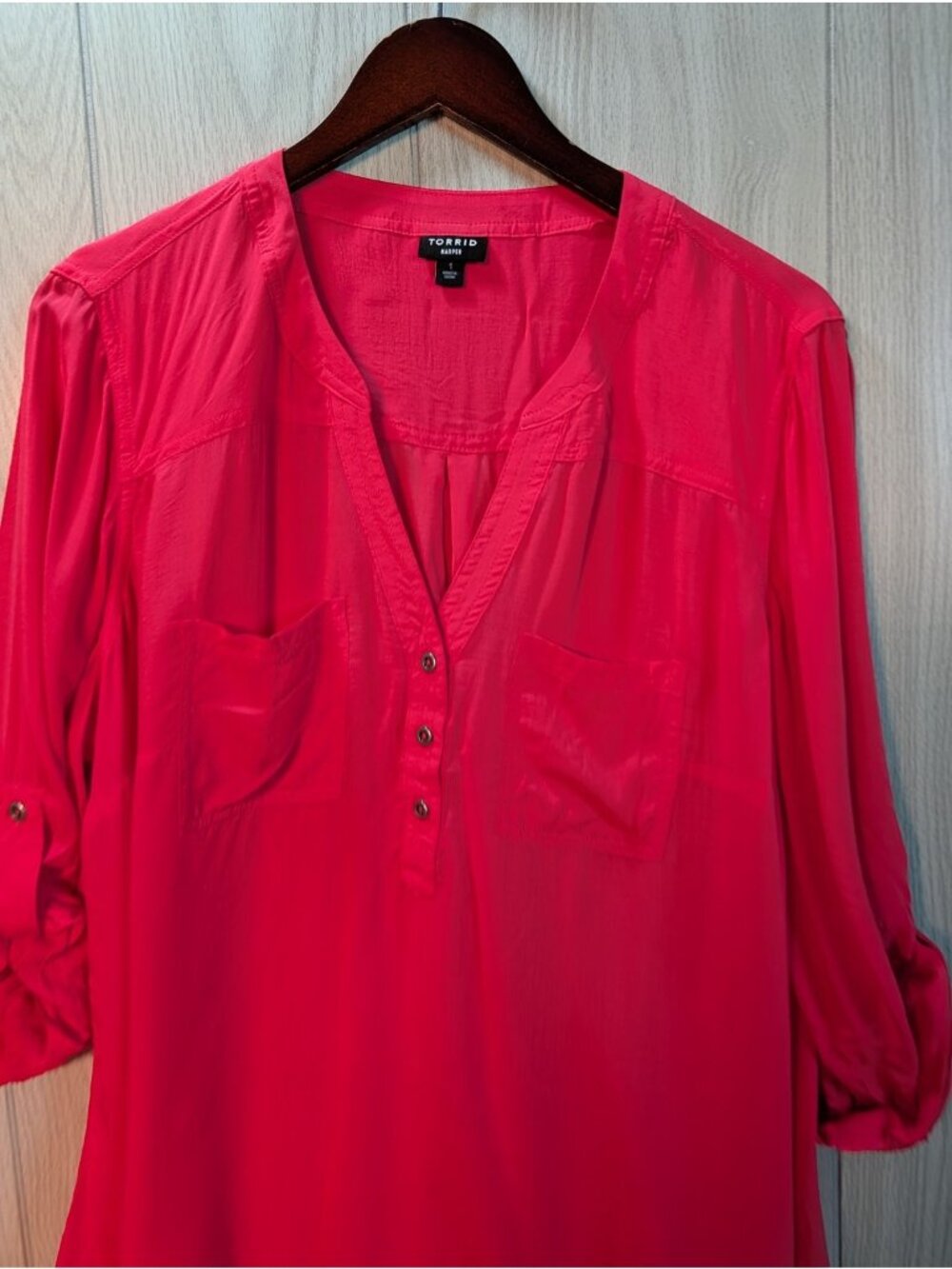 Torrid Womens Shirt Harper 3/4 Sleeve Pullover Blouse Basic Minimal Classic 1X - Picture 2 of 6